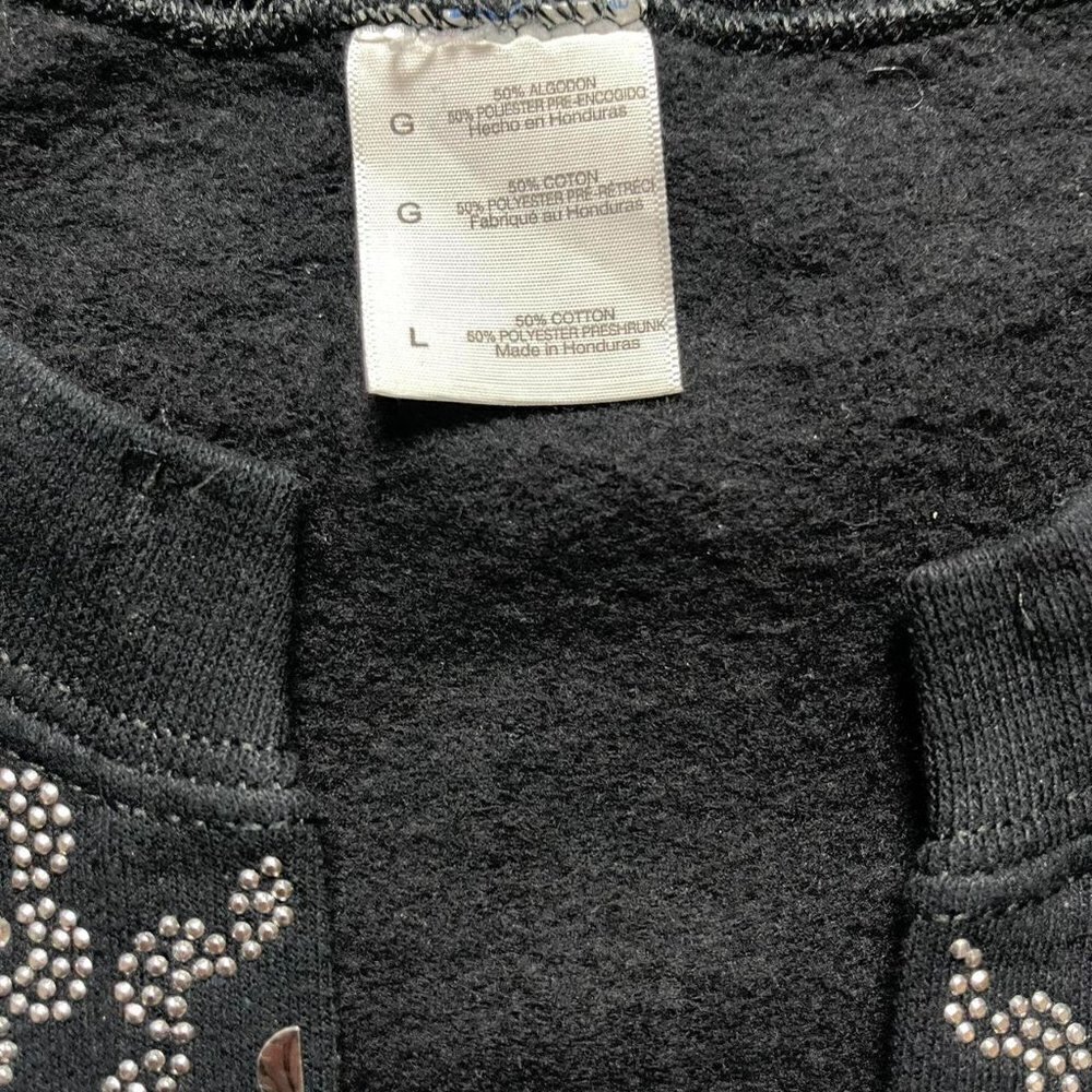 Vintage Grandma Cardigan Sweatshirt - Picture 4 of 4